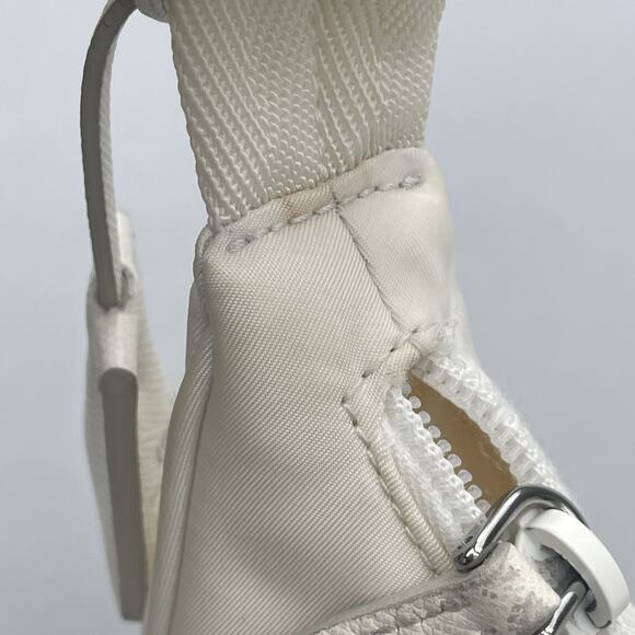 Prada Re-Nylon Re-Edition 2000 Mini Bag - White - Picture 13 of 16